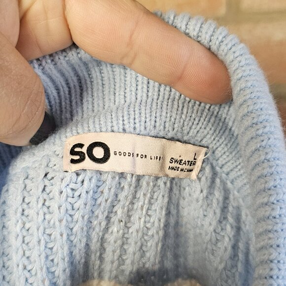 SO Striped Collared Sweater – Size L - Picture 5 of 6